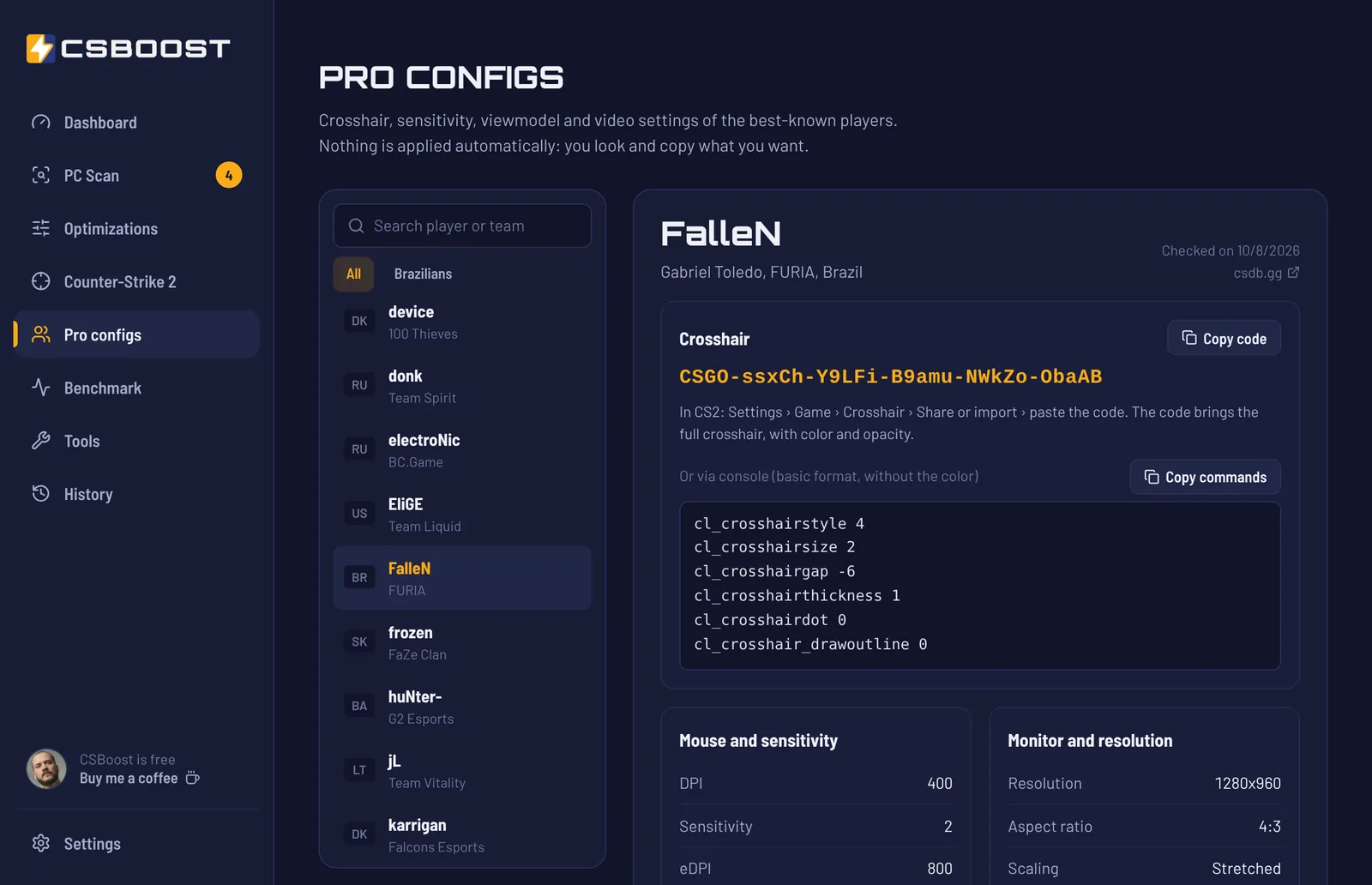 Pro configs screen with the player list and the selected player's crosshair, sensitivity and monitor